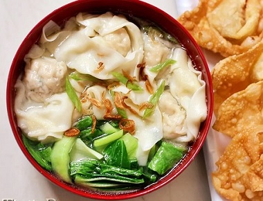 Pangsit Ikan Gulung Kuah