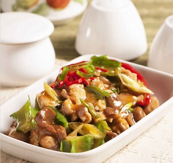 Ayam Jamur Masak Kecipir