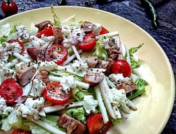 Menu Diet Salad Daging Asap Keju Ricotta