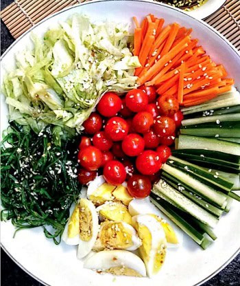 Menu Diet Salad Pelangi